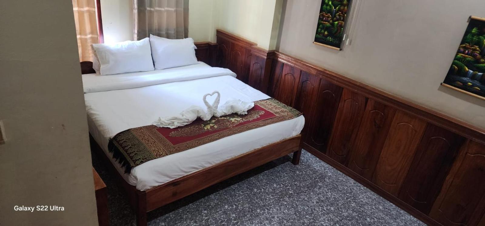 Thip Phavanh Guesthouse Muang Pakbèng Exterior foto